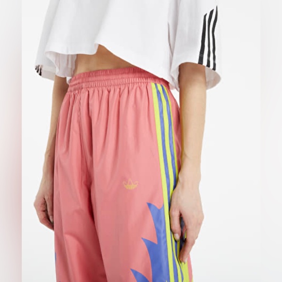 ADIDAS Originals Fakten Joggers Track Pants Hazy Rose Joy Purple Neon Retro - Picture 3 of 15